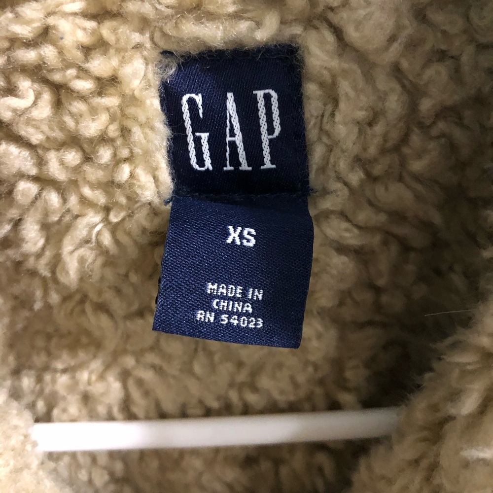 GAP‎ Denim Trucker Jacket Sherpa Lining Vintage Bomber Acid Wash Women’s XS - Picture 2 of 8